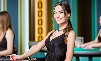 Đội ngũ hỗ trợ khách hàng 24/7 của vicclub